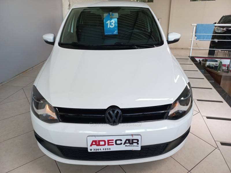 VOLKSWAGEN - FOX - 2012/2013 - Branca - Sob Consulta