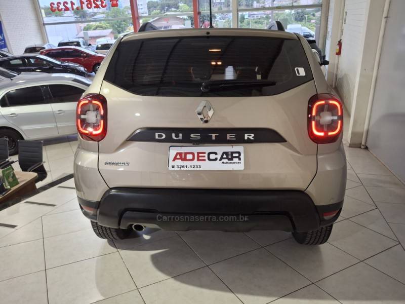 RENAULT - DUSTER - 2021/2021 - Bege - R$ 96.500,00